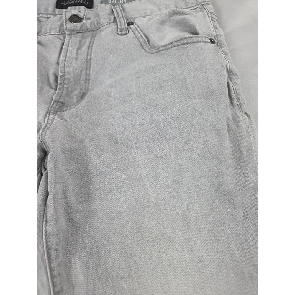 Aeropostale Jeans Skinny Tapered Fit Gray Denim Mens 32x30 Nice Whiskers